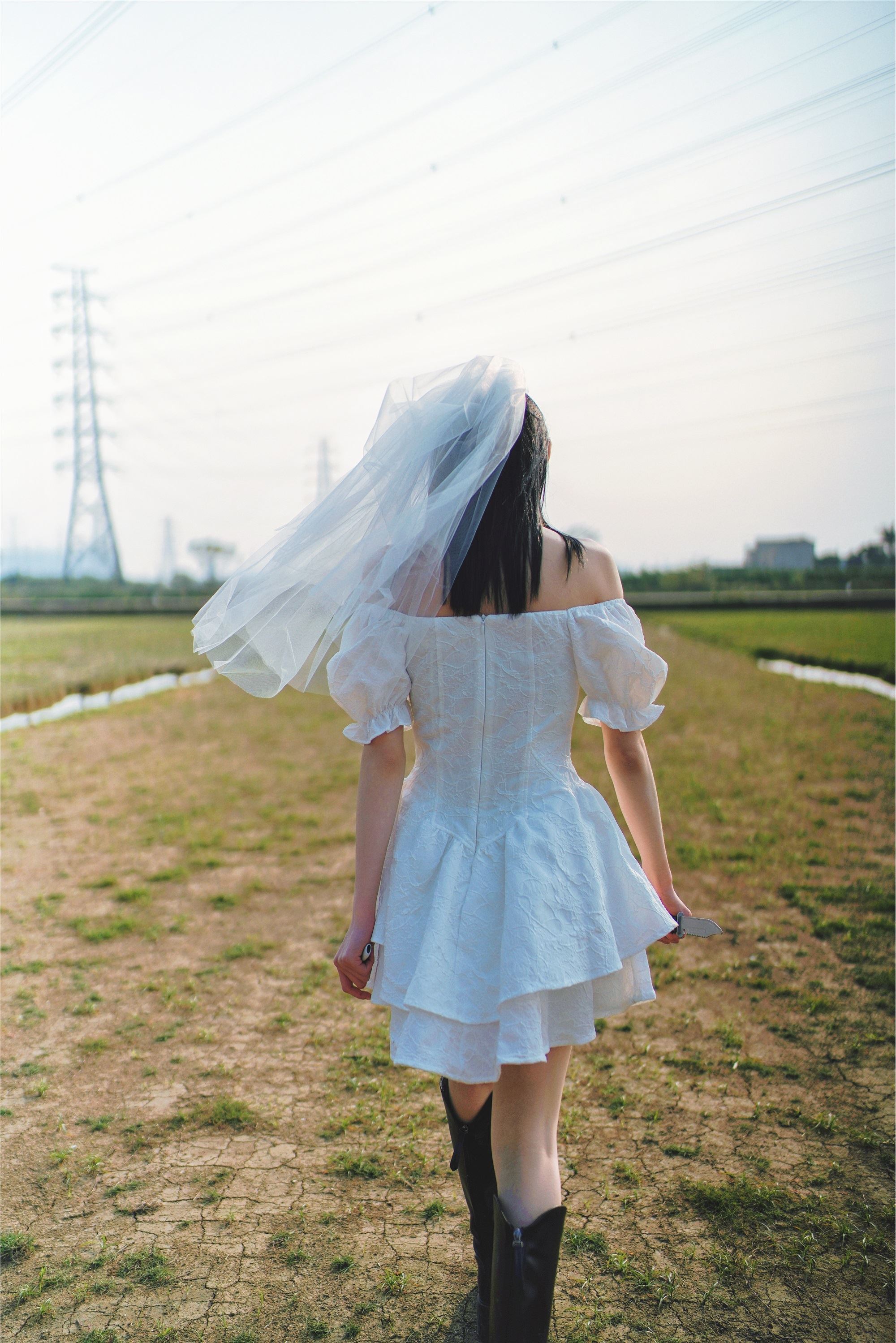 YITUYU艺图语 2025.01.23 大地的嫁衣 大何